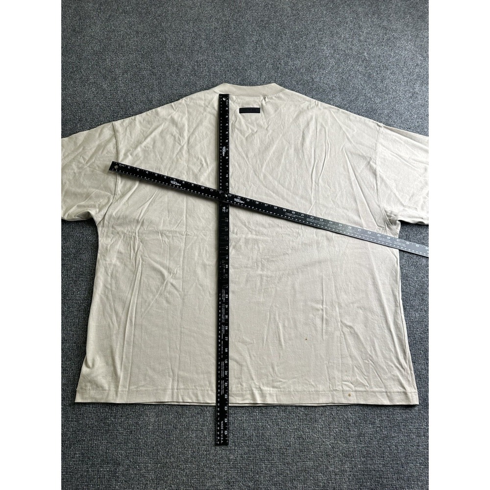 Mens Fear of God Essentials Logo T Shirt Beige Oversized, Size XL - Picture 5 of 8